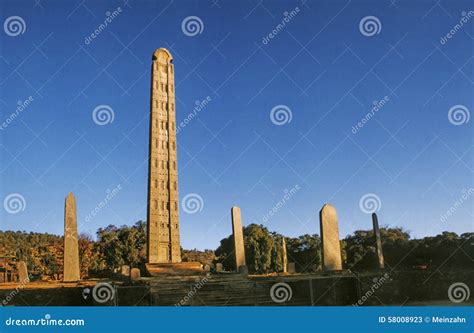 Der 'Obelisk von Aksum'! Eine monumentale Erkundung der Macht und des Glaubens im 9. Jahrhundert